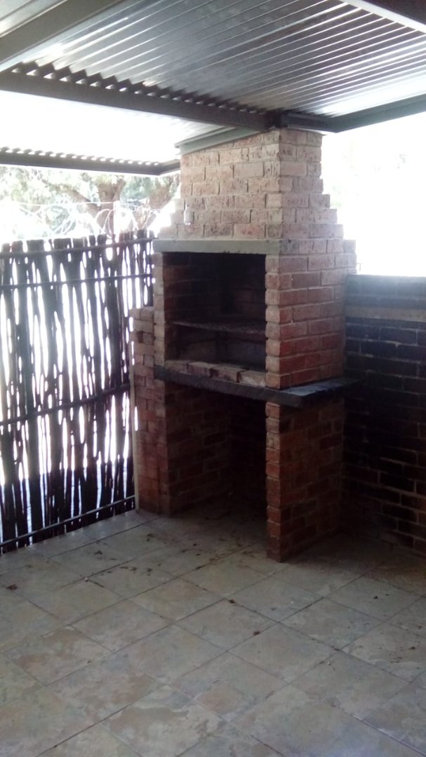  Bedroom Property for Sale in Bloemfontein Free State